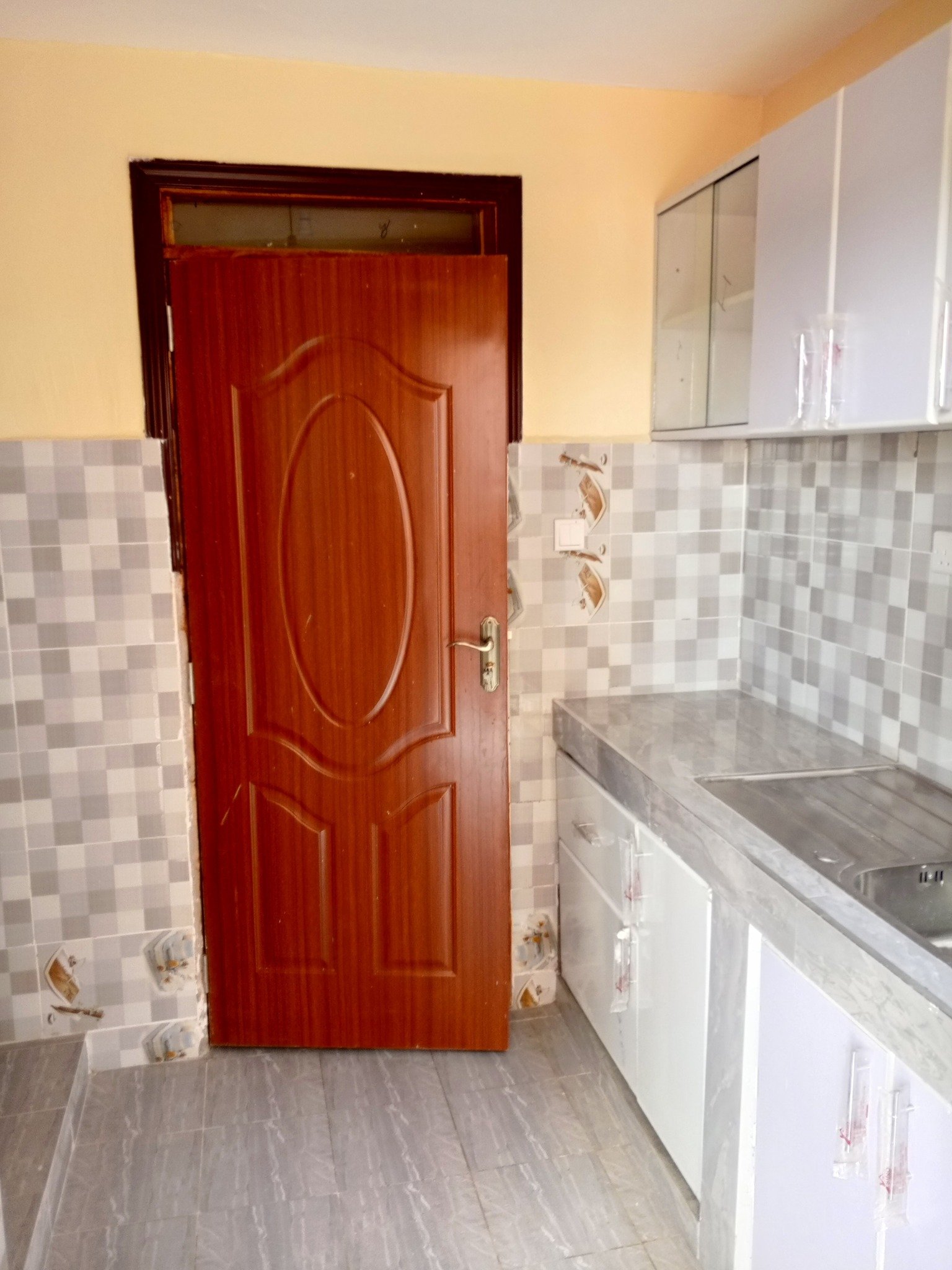 1 and 2 Bedroom Apartments To Let in Kasarani Carwash