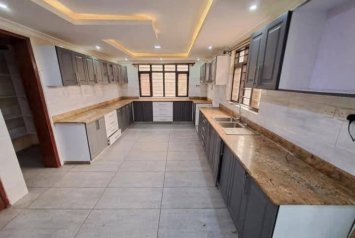 4 Bedroom All En-suite House To Let in Syokimau