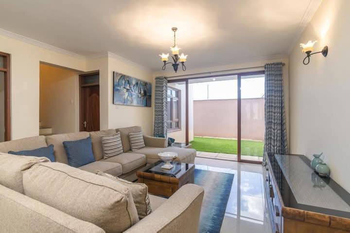 4 Bedroom All Ensuite Townhouse To Let in Athi River