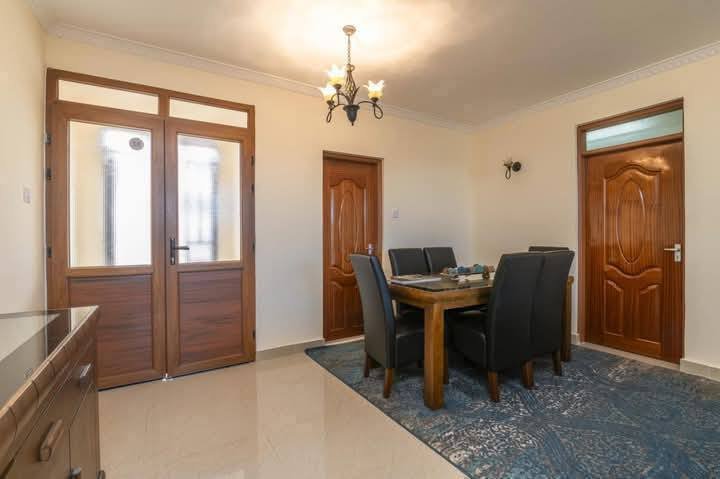 4 Bedroom All Ensuite Townhouse To Let in Athi River