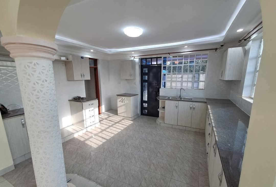 4 Bedroom House To Let in Athi River