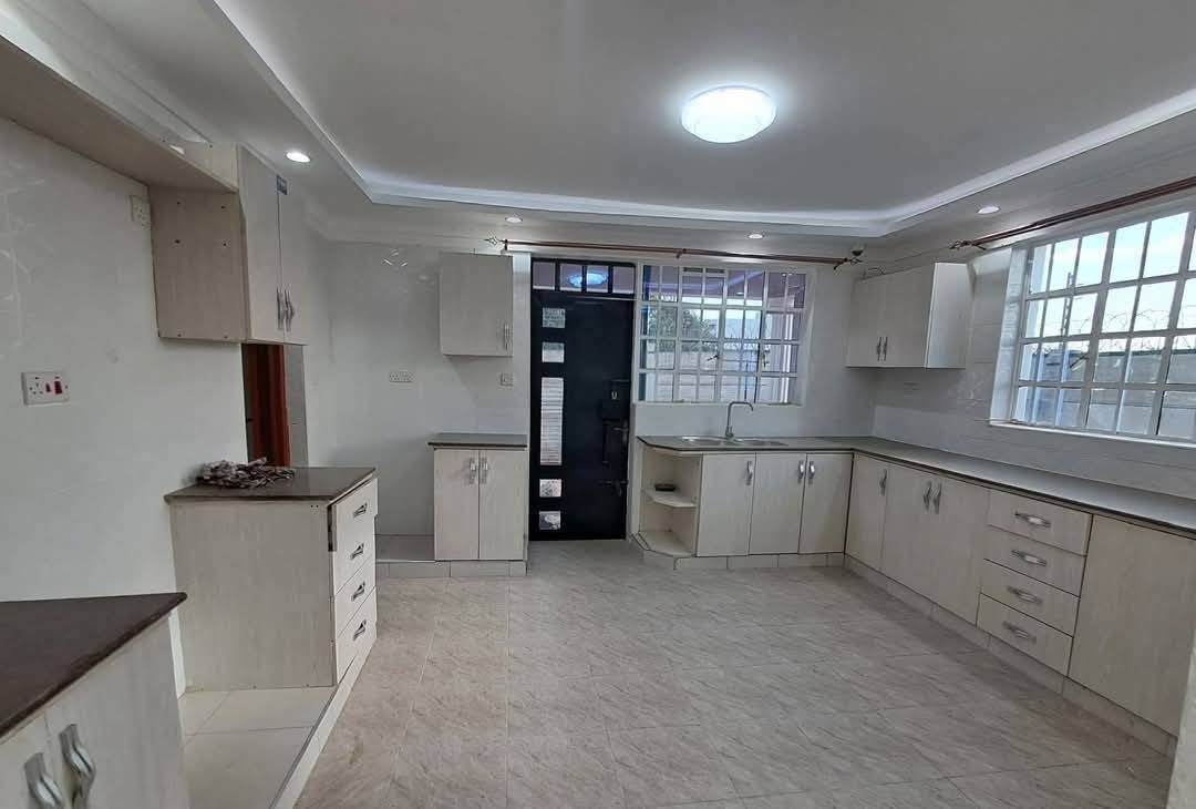 4 Bedroom House To Let in Athi River