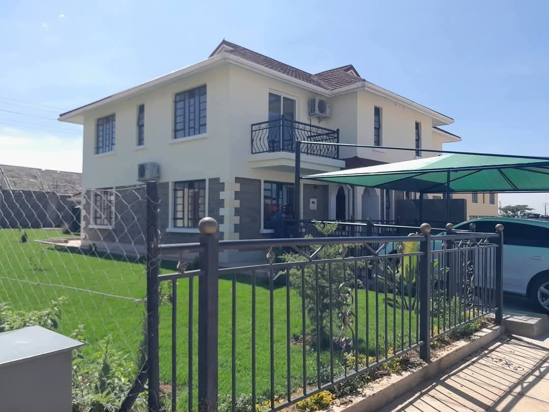 4 Bedroom Master En-suite Townhouse To Let in Athi River