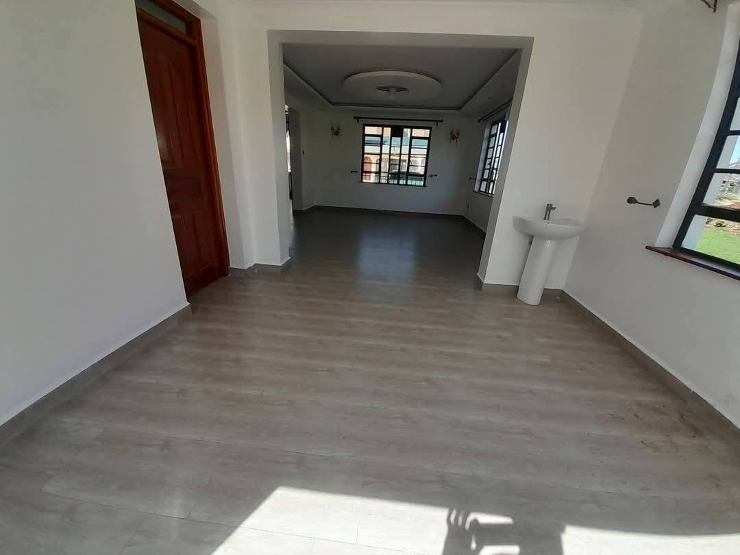 4 Bedroom Master En-suite Townhouse To Let in Athi River