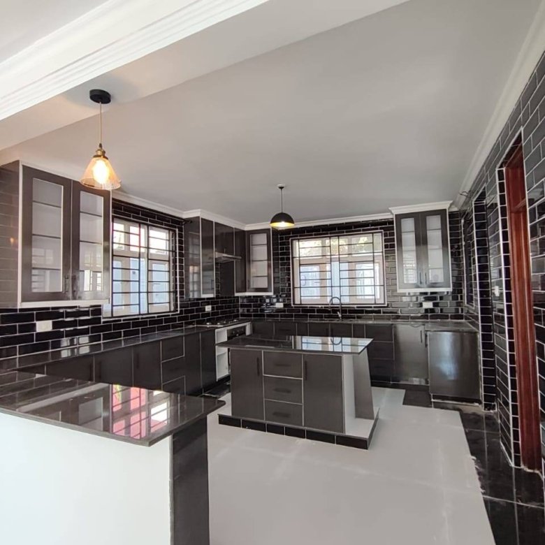 4 Bedroom To Let Kiambu Kamiti Road