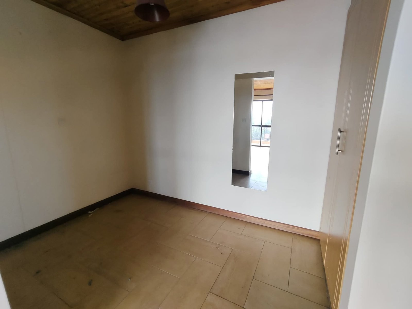 1 Bedroom Apartment To Let on Riara Road
