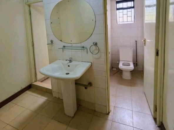 2 Bedroom Apartment For Rent in Kileleshwa