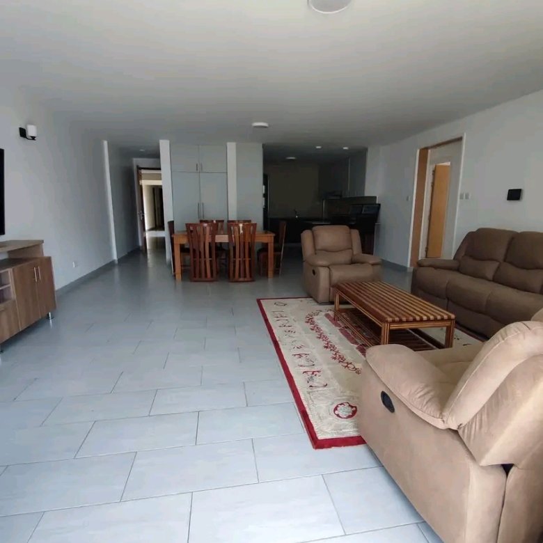 3 Bedroom All En-suite Apartment To Let in Lavington