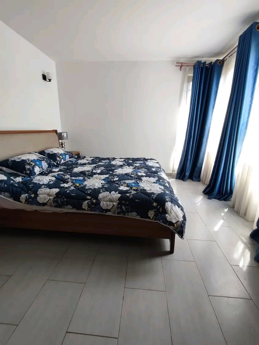 3 Bedroom All En-suite Apartment To Let in Lavington