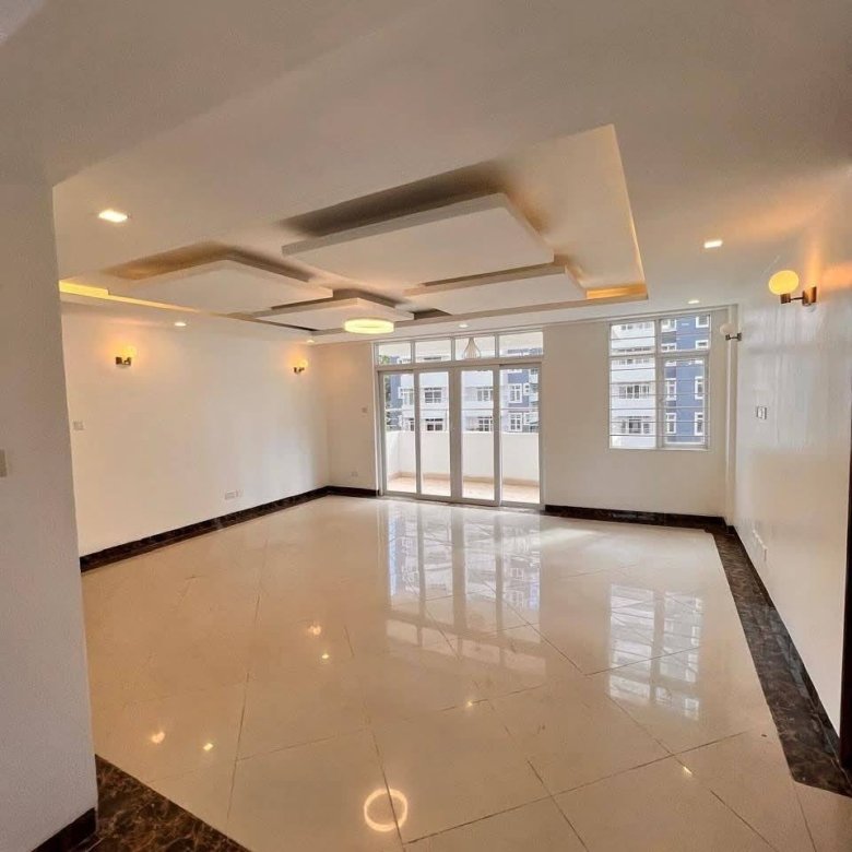 3 Bedroom All En-suite Apartment with SQ for Rent in Lavington