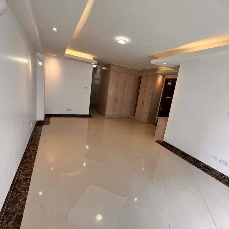 3 Bedroom All En-suite Apartment with SQ for Rent in Lavington