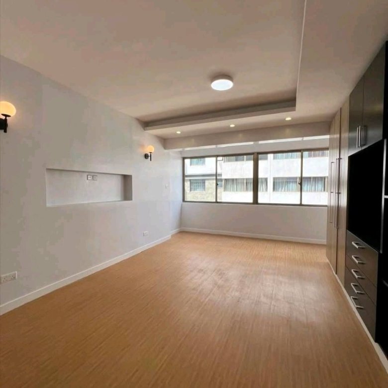 3 Bedroom All Ensuite Apartment + SQ for Rent in Lavington