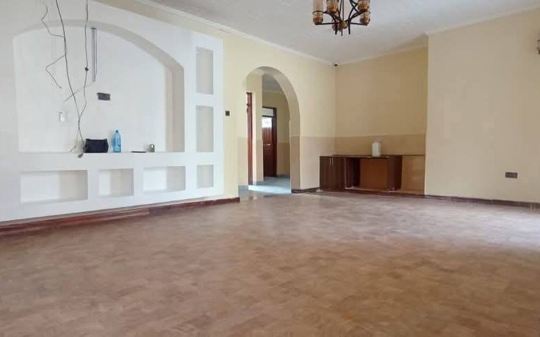 3 Bedroom House for Rent in Syokimau with DSQ