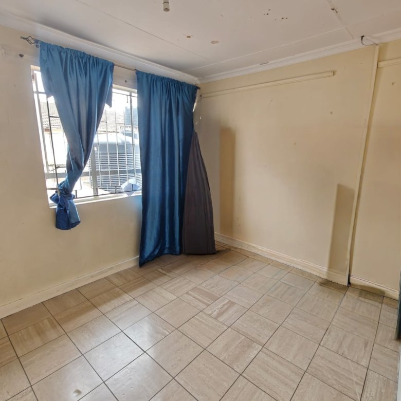 3 bedroom apartment with DSQ for sale in South C