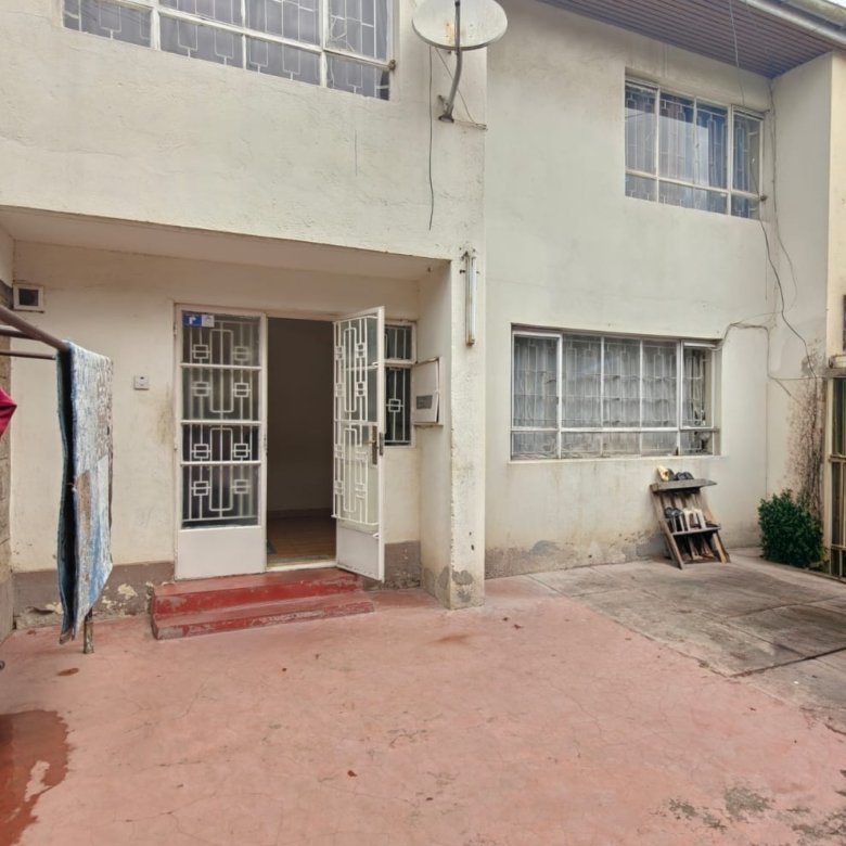 3 bedroom apartment with DSQ for sale in South C