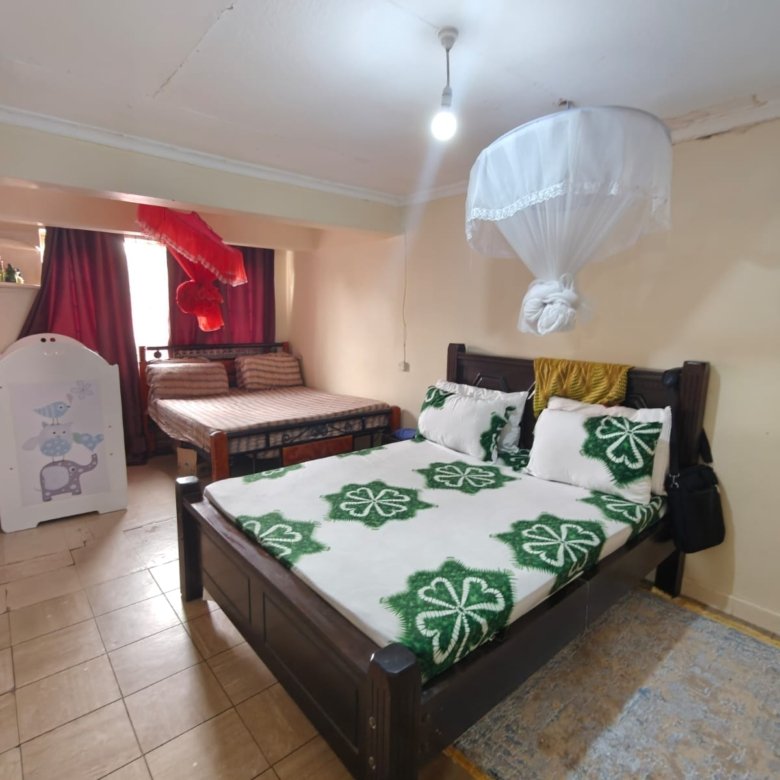 3 bedroom apartment with DSQ for sale in South C