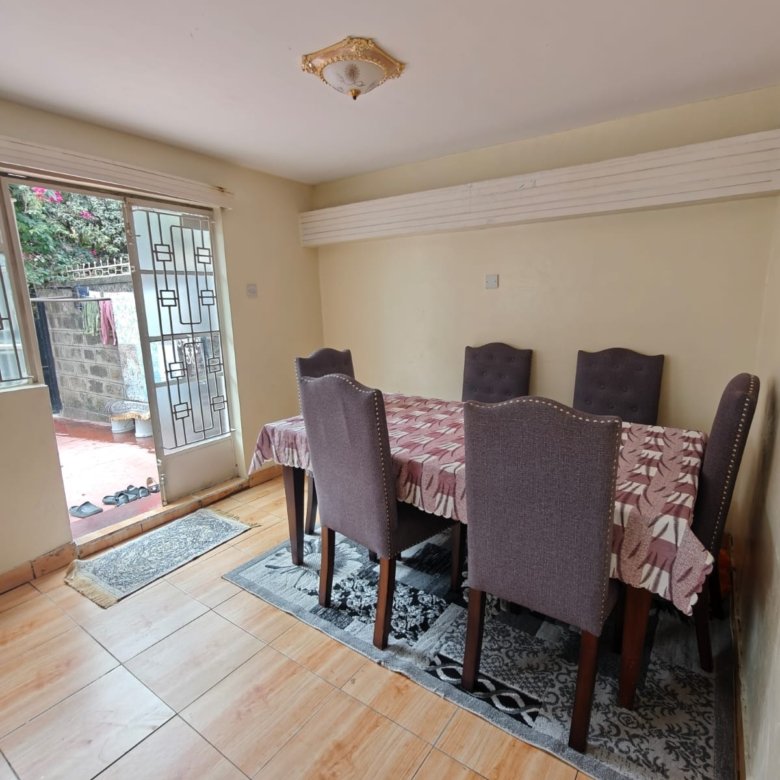 3 bedroom apartment with DSQ for sale in South C