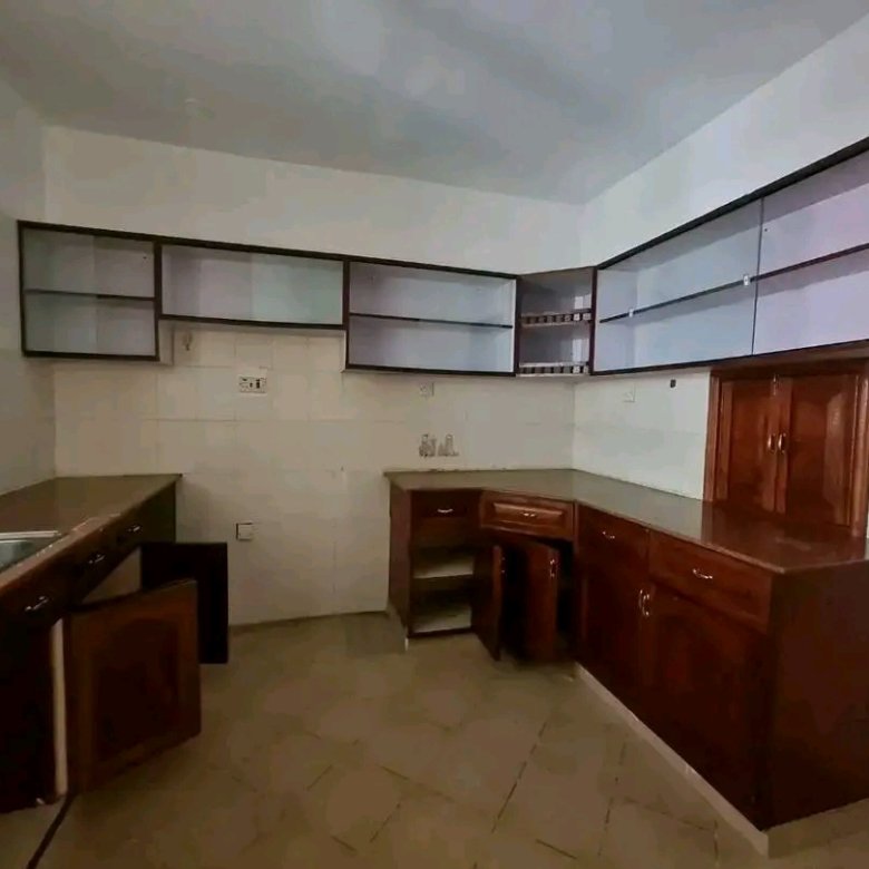 4 Bedroom Apartment To Let in Kilimani