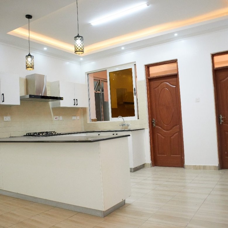 4 Bedroom Apartments To Let in Parklands