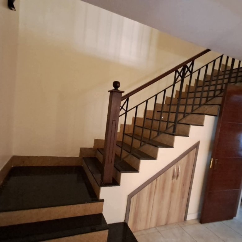 4 Bedroom Master En-suite Plus DSQ Townhouse for Rent in Syokimau