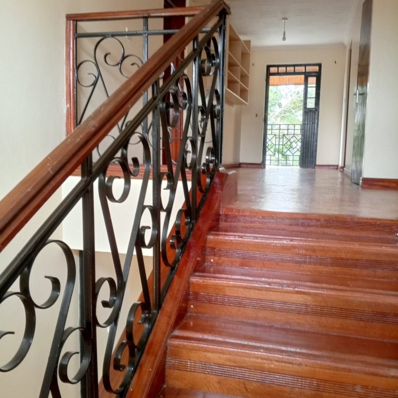 4 Bedroom Own Compound To Let Kasarani Seasons
