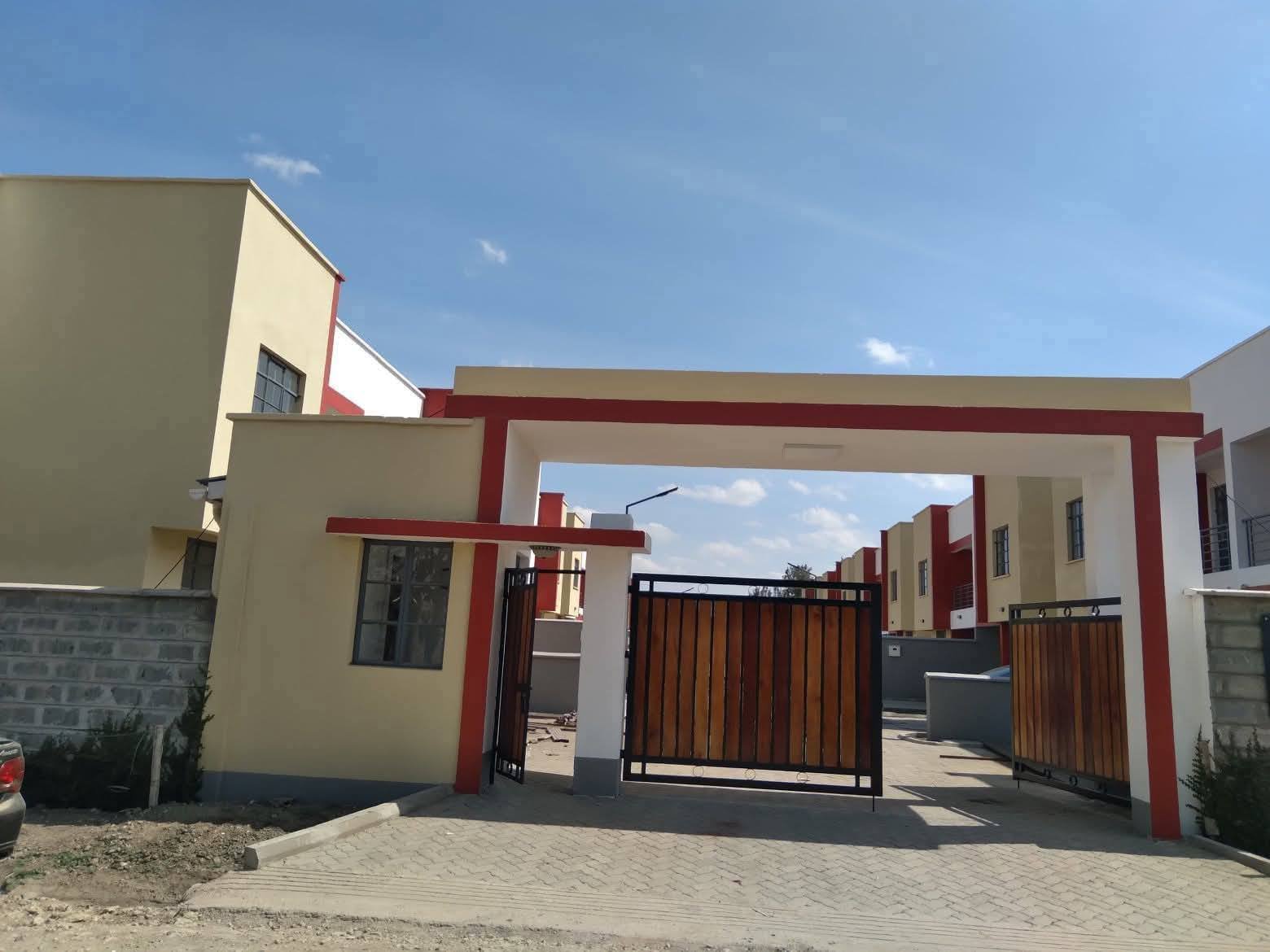 4 Bedroom Townhouse for Rent in Kitengela – Namanga Road