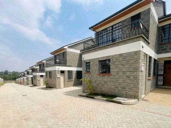 4 Bedroom Townhouse with DSQ For Rent in Ruiru