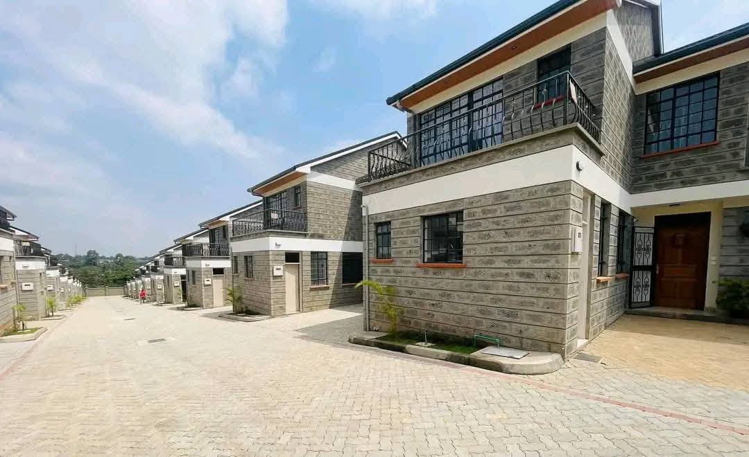 4 Bedroom Townhouse with DSQ For Rent in Ruiru
