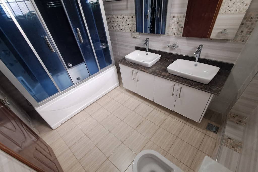 5 Bedroom All Ensuite House with 2bd DSQ for Rent in Kitengela