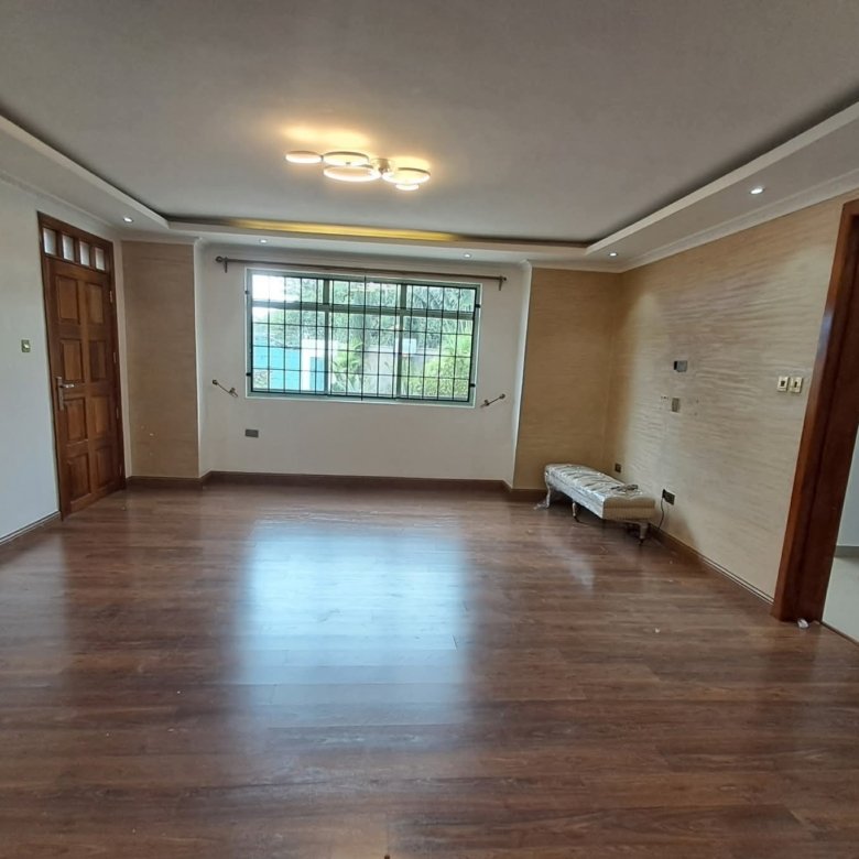 5 Bedroom All Ensuite House with 2bd DSQ for Rent in Kitengela