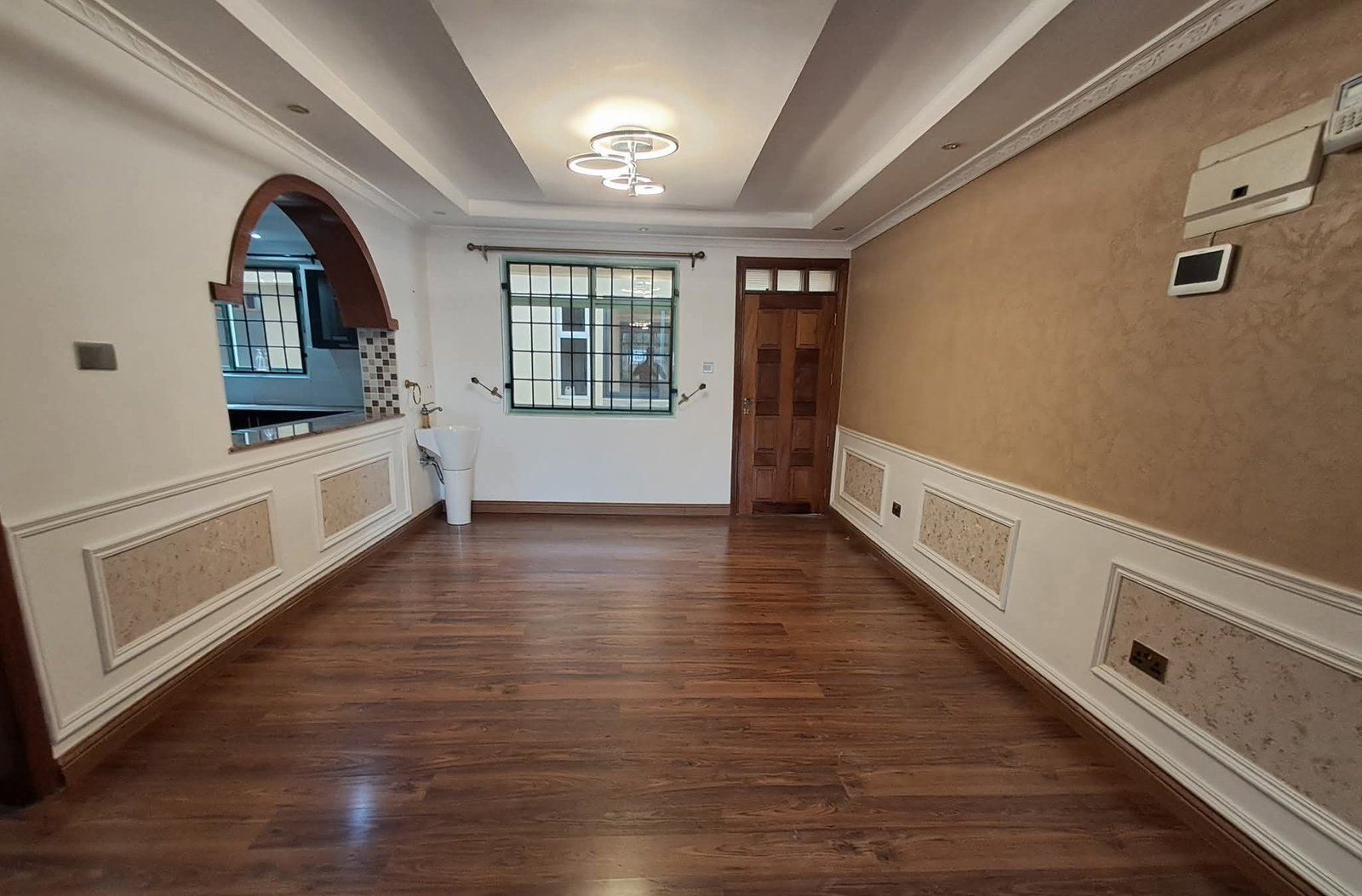 5 Bedroom All Ensuite House with 2bd DSQ for Rent in Kitengela