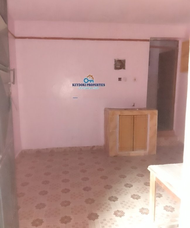 Bedsitter To Let in Kasarani Garage