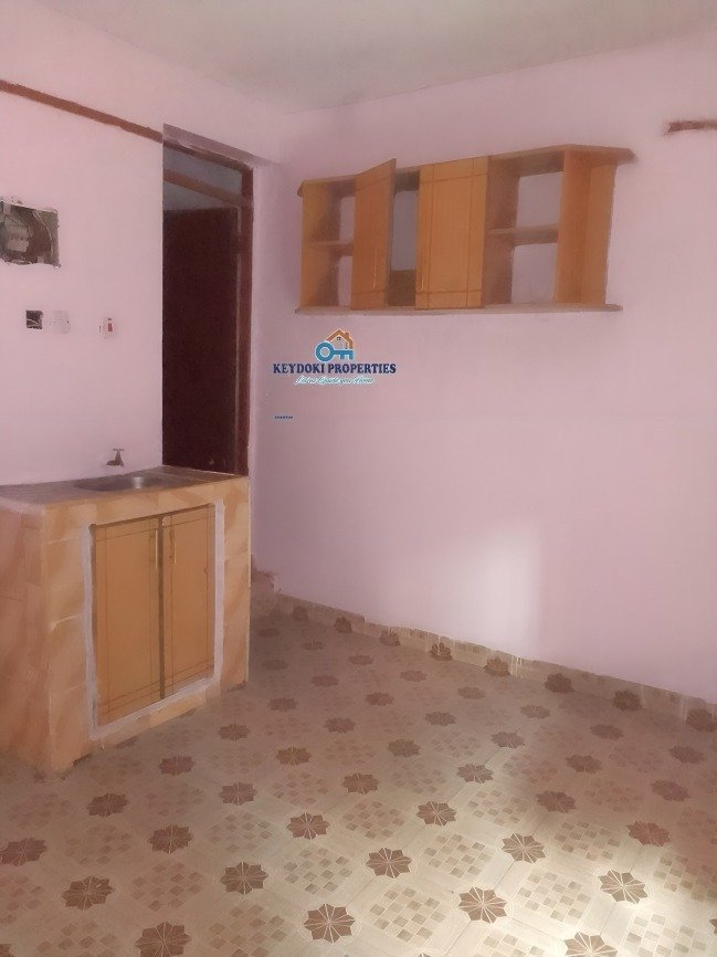 Bedsitter To Let in Kasarani Garage