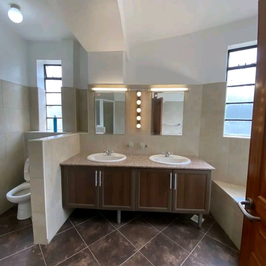 Modern 2 Bedroom Apartment + SQ To Let in Kileleshwa