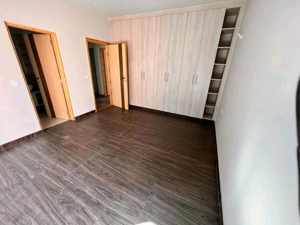 Spacious 3 Bedroom Apartment + SQ To Let in Kileleshwa