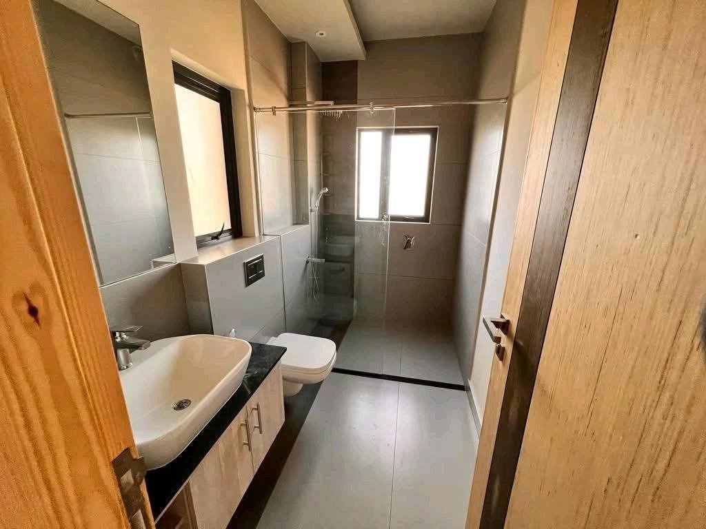 Spacious 3 Bedroom Apartment + SQ To Let in Kileleshwa