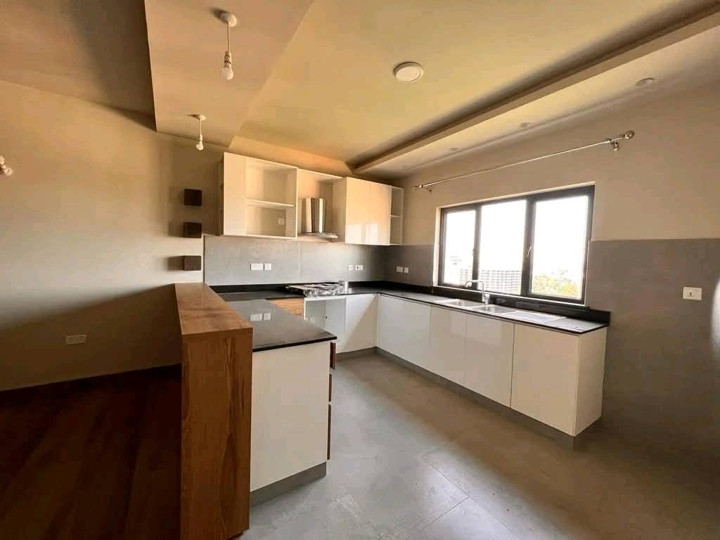 Spacious 3 Bedroom Apartment + SQ To Let in Kileleshwa