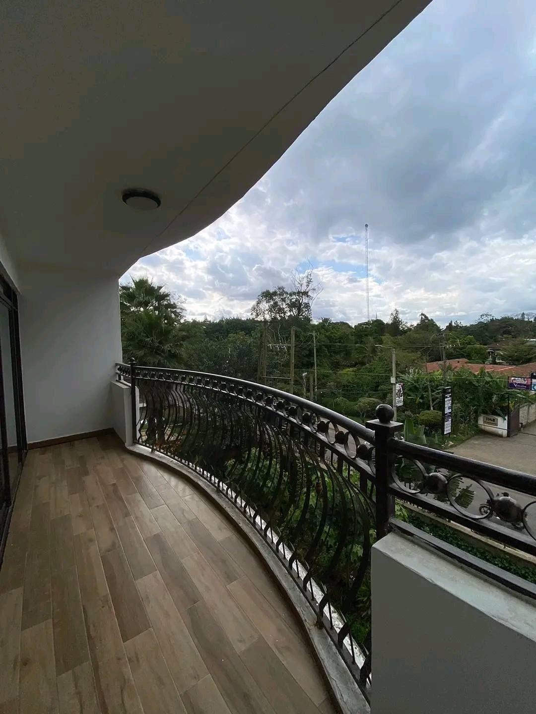 Spacious 3 Bedroom + SQ Apartment to Let in Lavington