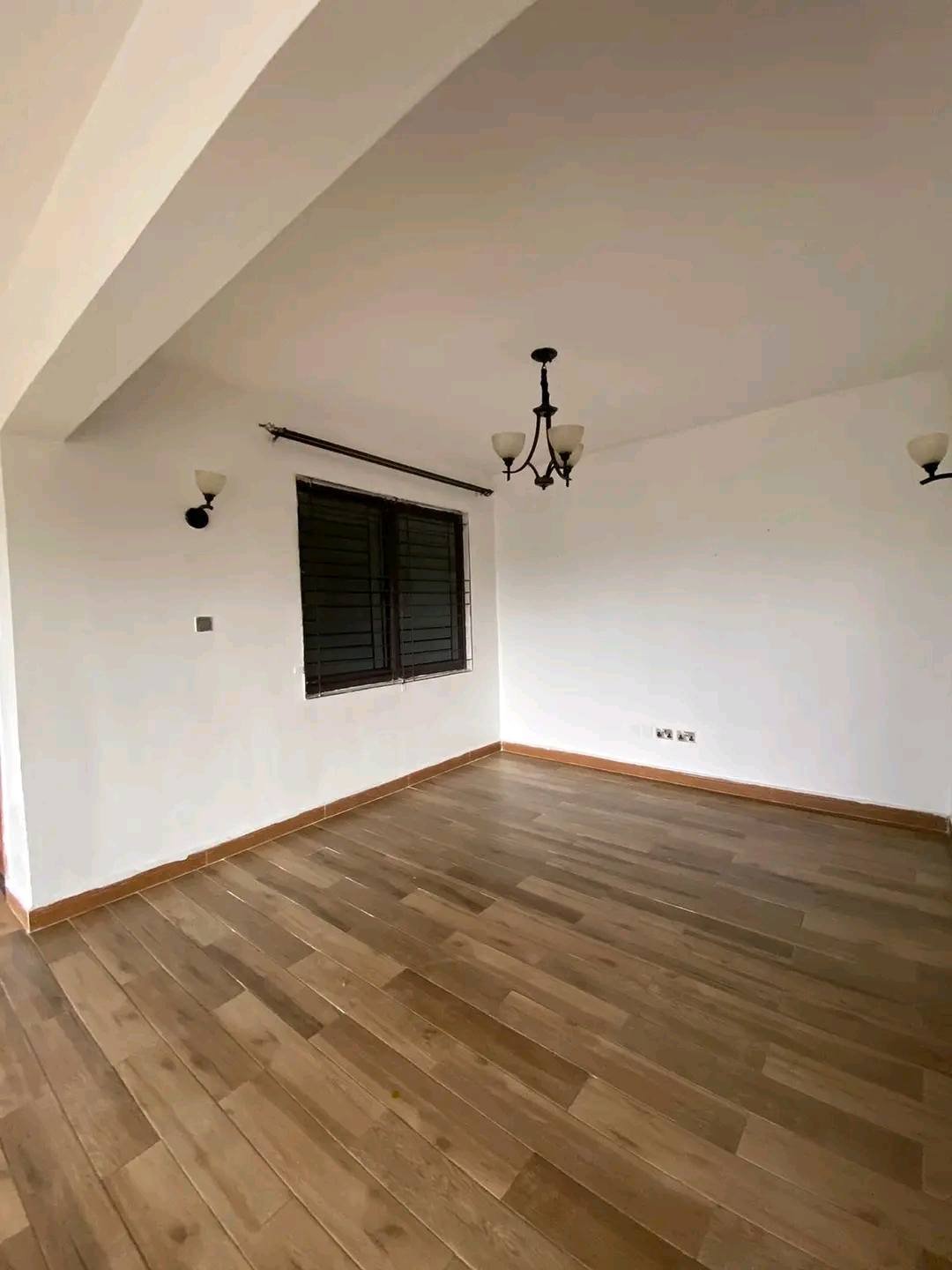 Spacious 3 Bedroom + SQ Apartment to Let in Lavington