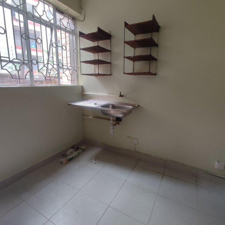 Studio To Let in Kileleshwa