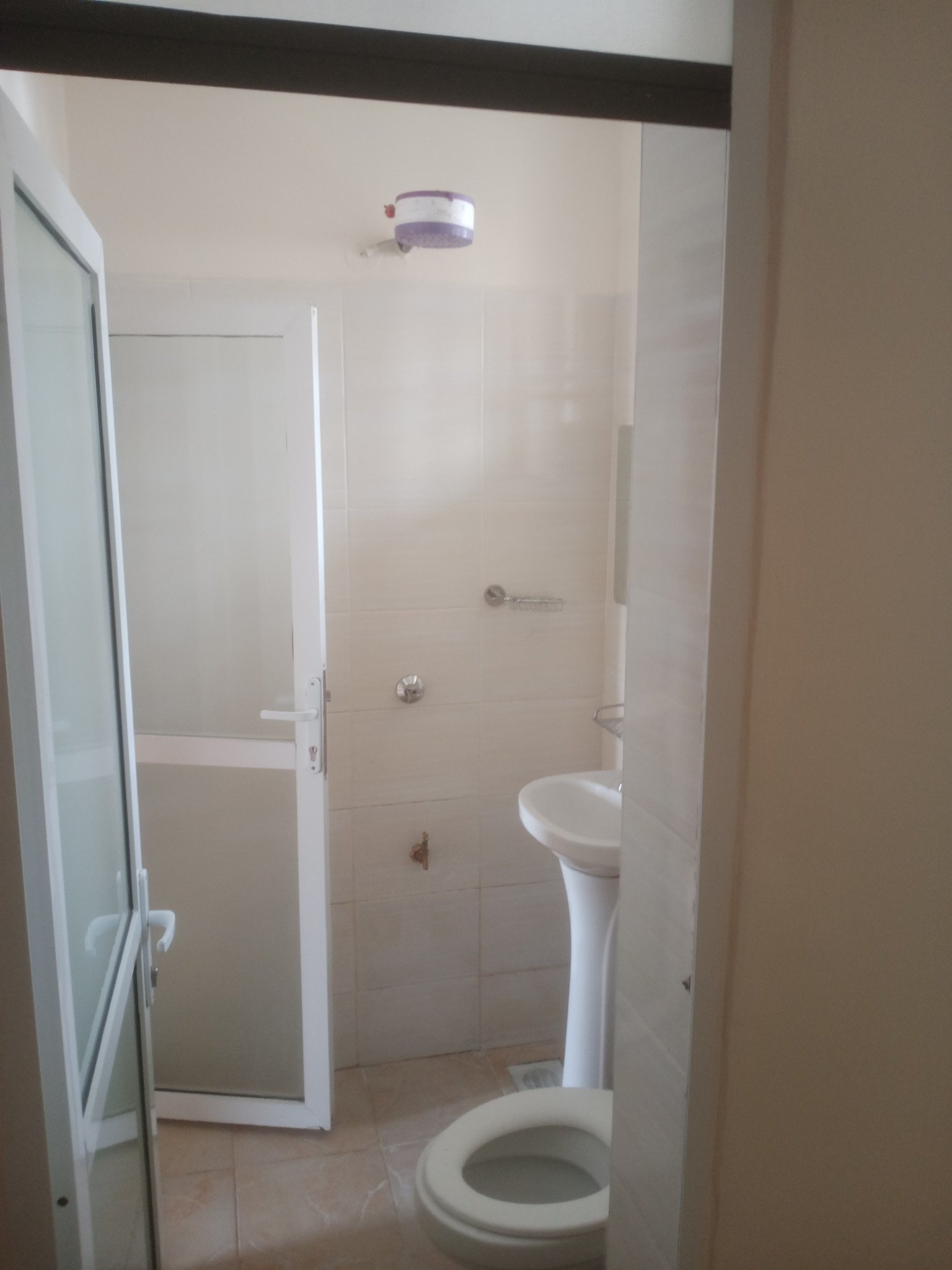 2 Bedroom All Ensuite unit Buruburu Phase 3
