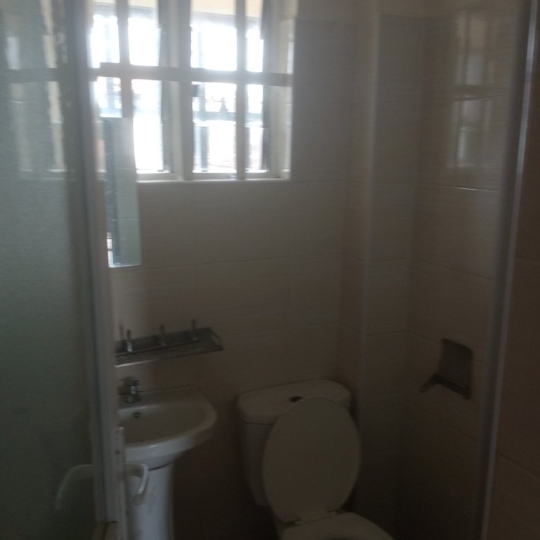 2 Bedroom All Ensuite unit Buruburu Phase 3