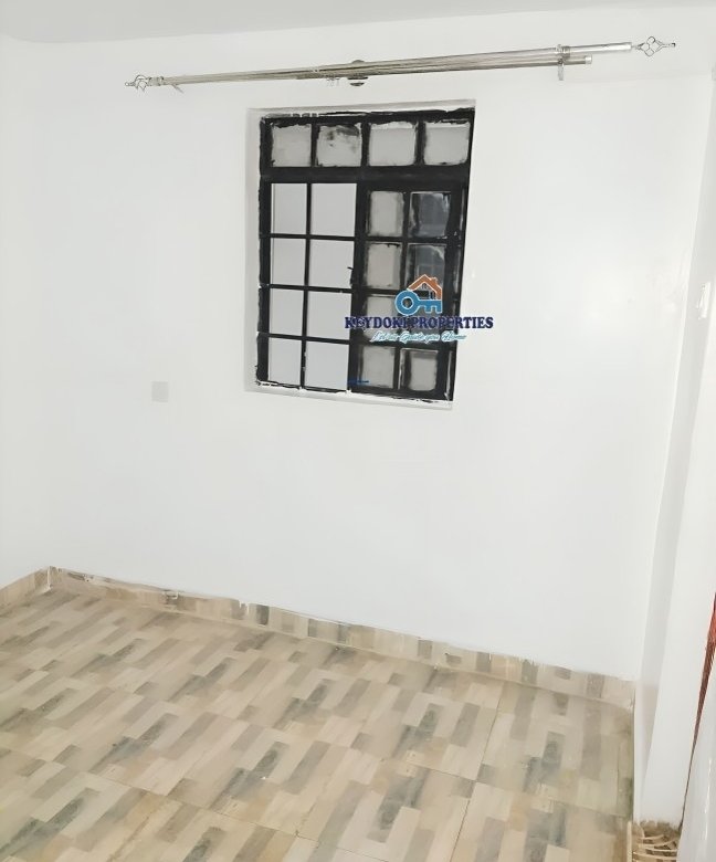 2 Bedroom Master Ensuite To Let in Kasarani Garage