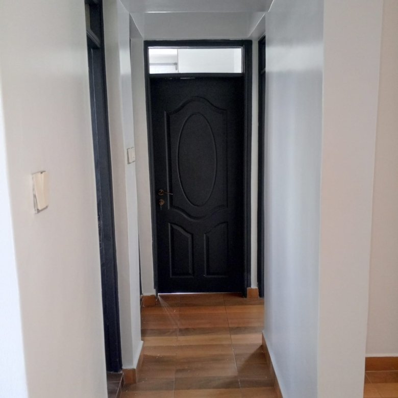 2 Bedroom Master Ensuite To Let in Roasters