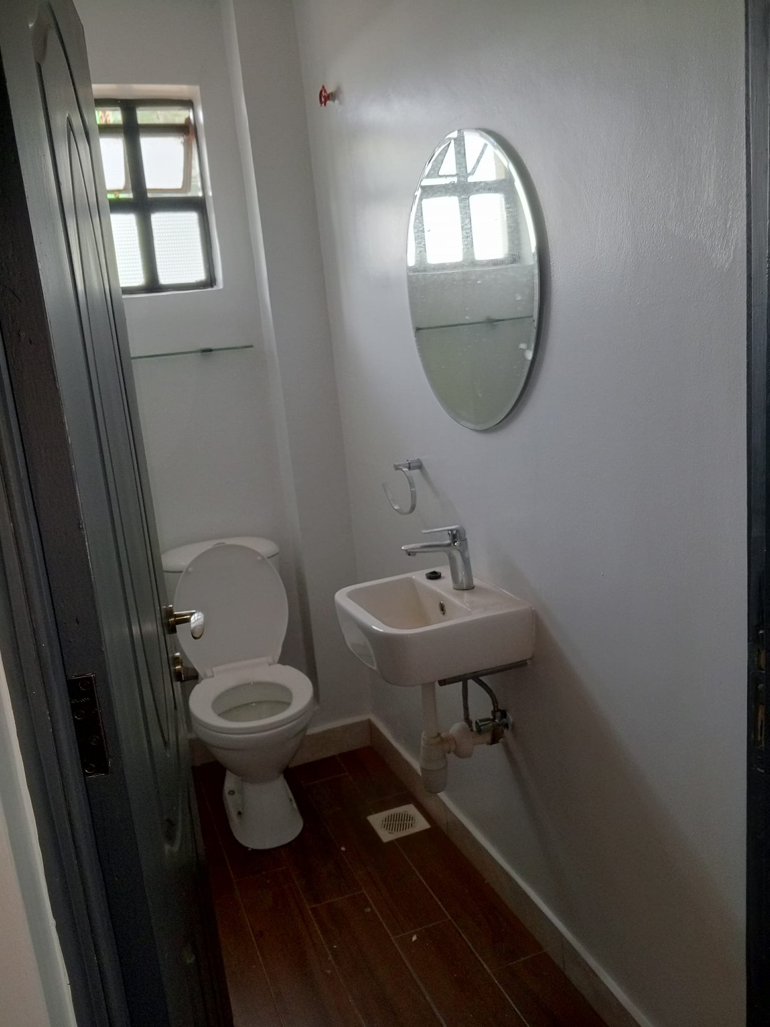 2 Bedroom Master Ensuite To Let in Roasters