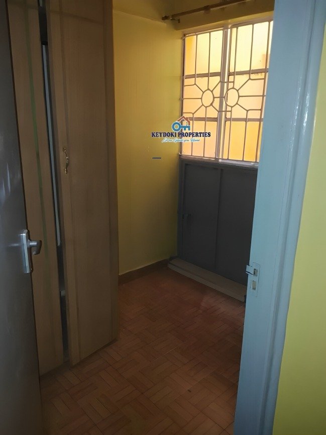 2 Bedroom To Let in Kasarani Garage