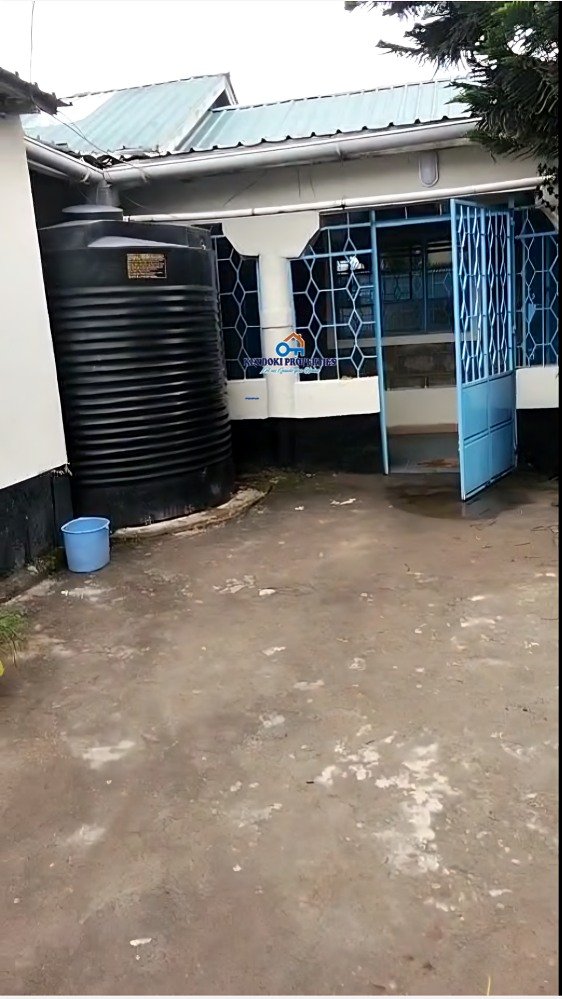 2 Bedroom To Let in Own Compound at Utawala Airways