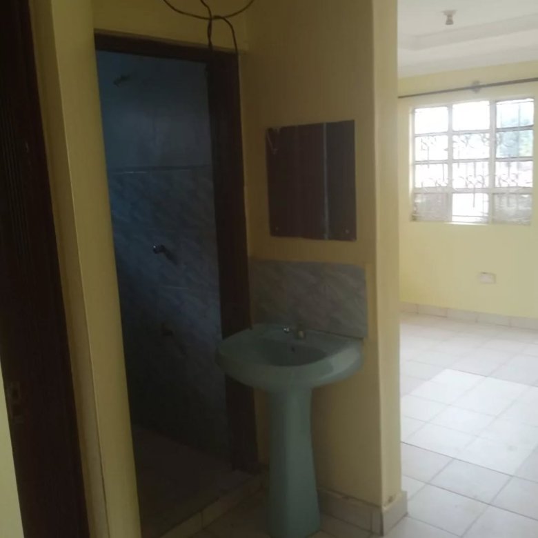 2 Bedroom Upstairs Extension To Let in Buruburu