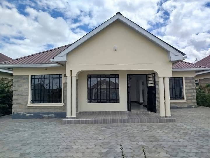 3 Bedroom House for Rent in Kitengela with SQ