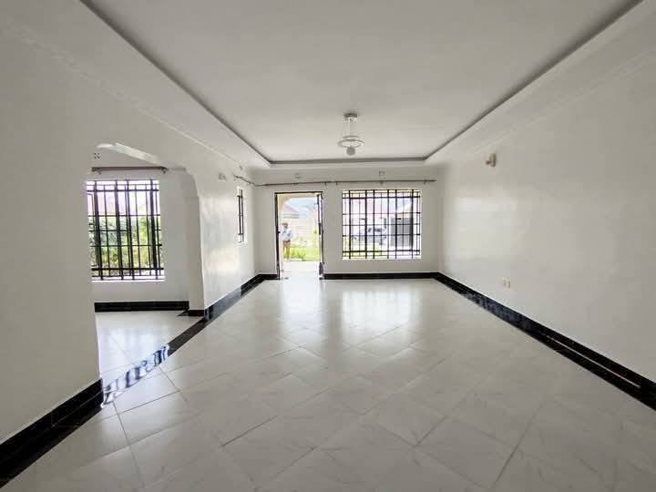 3 Bedroom House for Rent in Kitengela with SQ